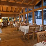 Dufour Alpin Superior - Adults Only Szálloda Zermatt