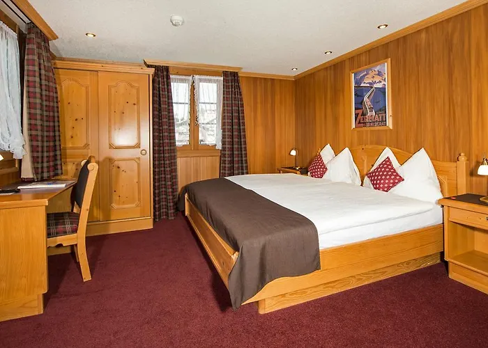 Dufour Alpin Superior 2*