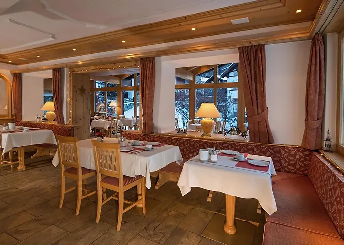 Dufour Alpin Superior 2*